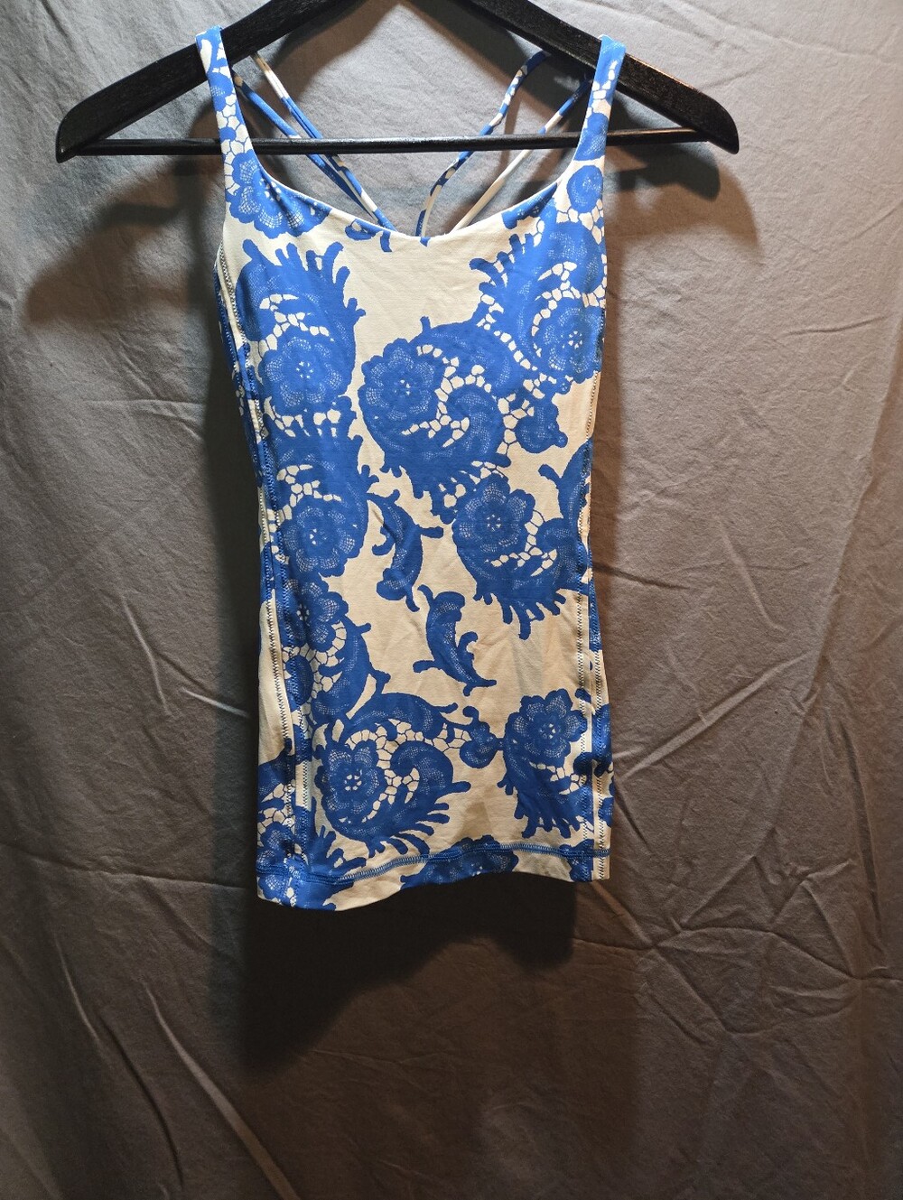 Blue Floral Print Spaghetti Strap Tank Top